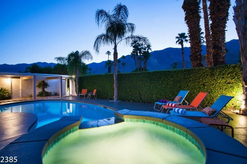 Collins Hideaway - image 11