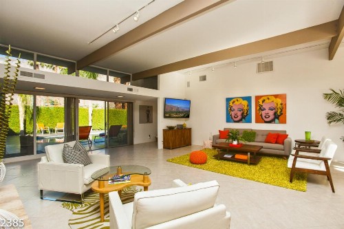 Collins Hideaway - image 19