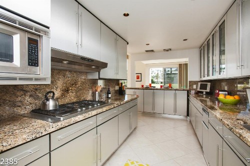 Collins Hideaway - image 36
