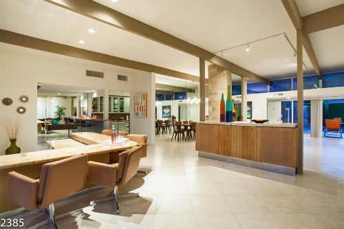 Collins Hideaway - image 9