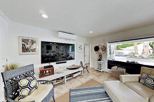 Flamingo House - image 9