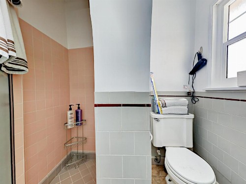 Flamingo House - image 1