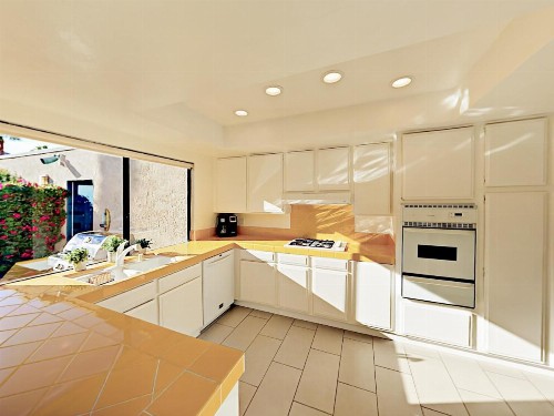 N De Anza Townhome - image 8