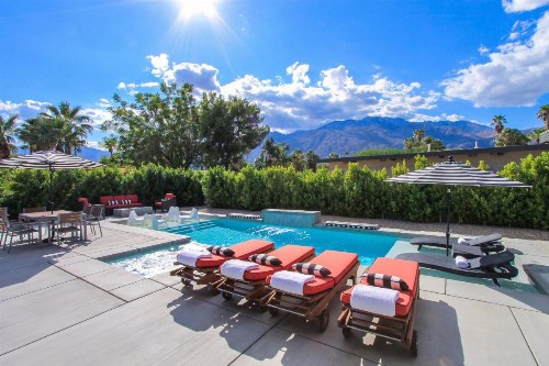 Just Built 5 Bedroom Luxury Retreat with All Private Baths - image 1