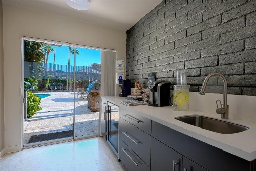 Desert Hills - image 3