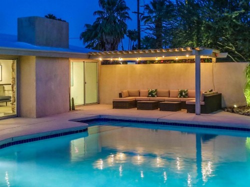 Movie Colony Palms - image 35
