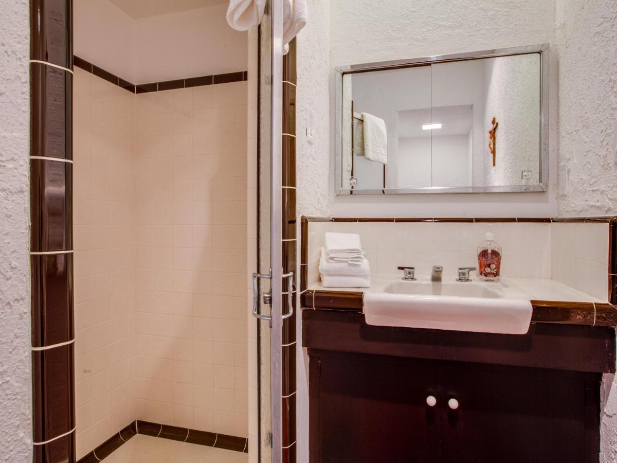 Mostero House - image 5