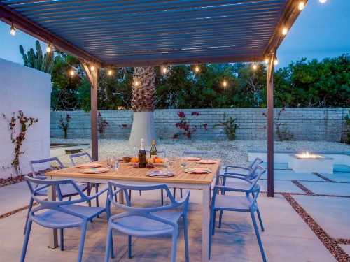 Lena's Hideaway - image 4