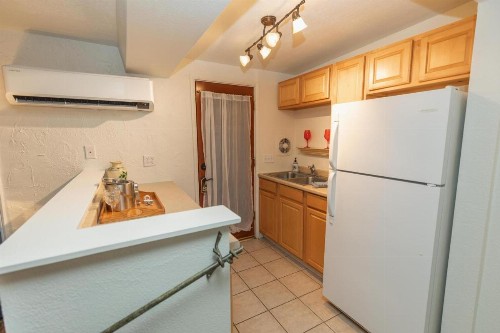 Old Ranch Inn - Adults Only 21 & Up - image 26