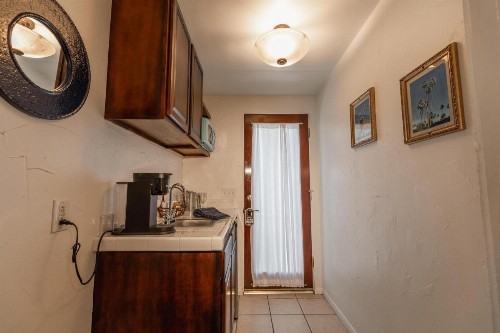 Old Ranch Inn - Adults Only 21 & Up - image 29