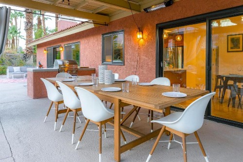 Modern Loma Vista - image 10