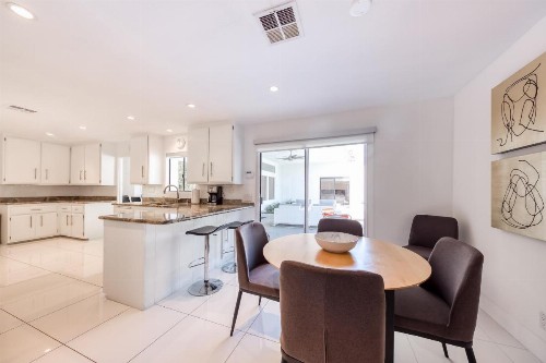 Mountain View Oasis - image 9