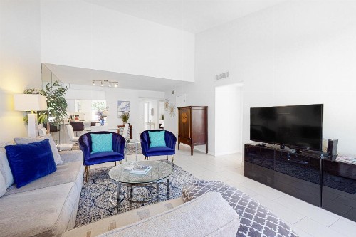 Sunrise Racquet Club Condo - image 10