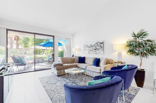 Sunrise Racquet Club Condo - image 8