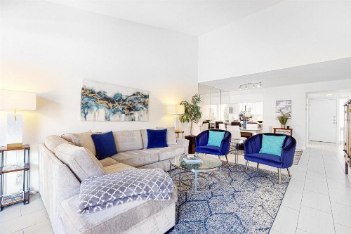 Sunrise Racquet Club Condo - image 9