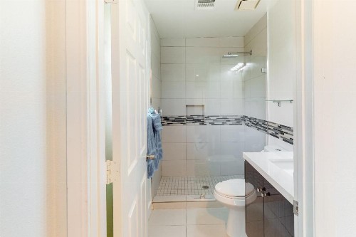 Movie Colony Villa - image 7