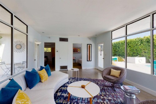 The Aluminum House - image 6