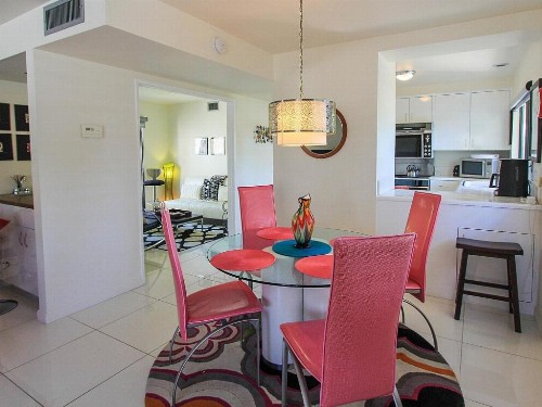 Sagewood Mid-Century Delight Condo - image 3