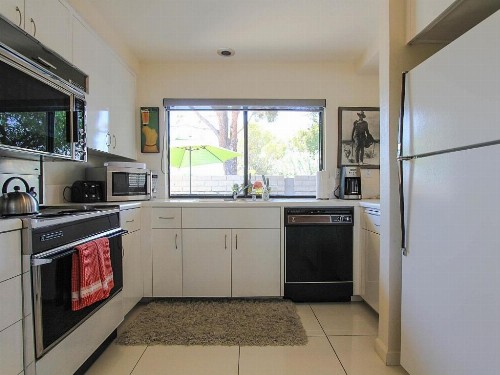 Sagewood Mid-Century Delight Condo - image 5