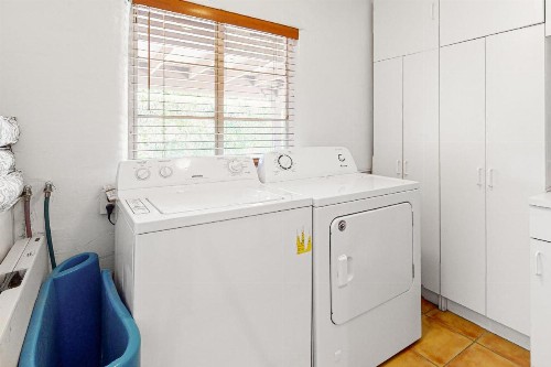 Spanish Hideaway - image 11
