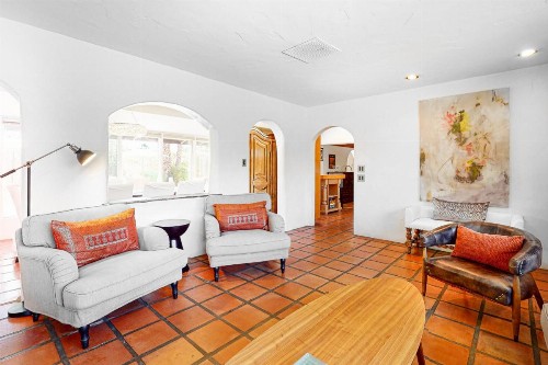 Spanish Hideaway - image 3