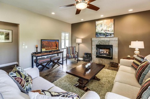 Seville Corner Downtown Condo