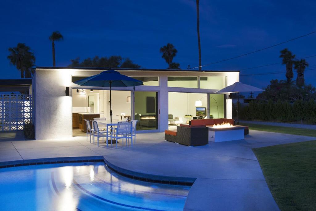 Sleek Retreat - main image
