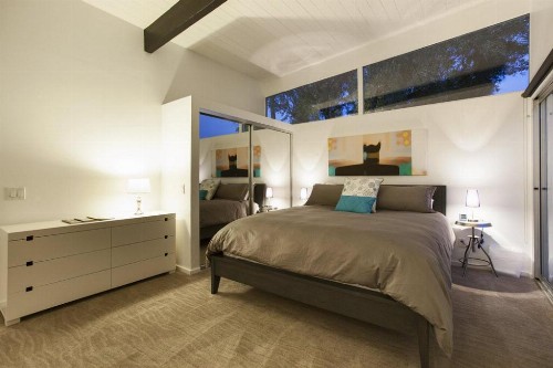 Sleek Retreat - image 11