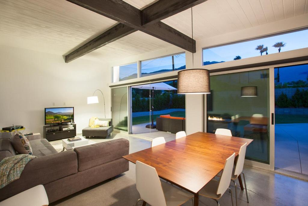 Sleek Retreat - image 4