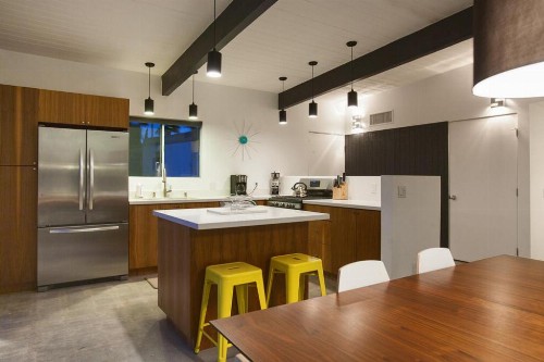 Sleek Retreat - image 8