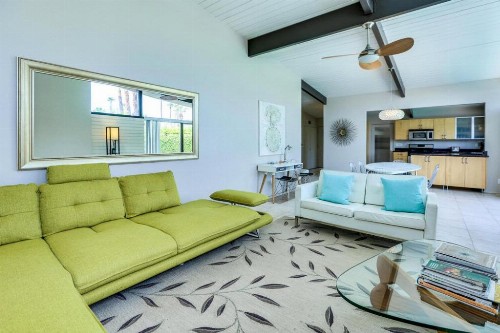 Sun and Fun Vacation Rental - image 5