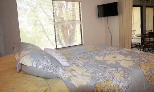 Riviera Garden Villa - image 7