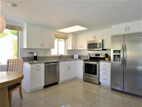 PS Downtown Condominium - image 13
