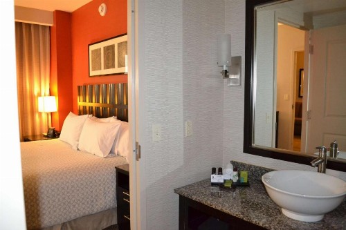 Embassy Suites Palmdale - image 24