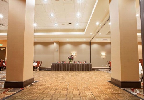 Embassy Suites Palmdale - image 34