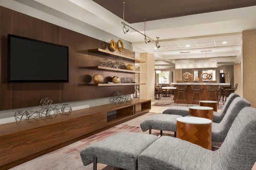 Courtyard by Marriott Palmdale - image 28