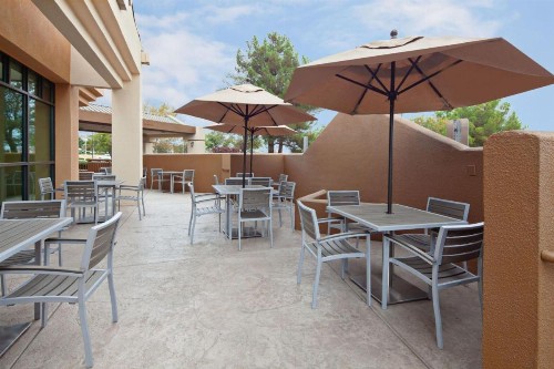 Holiday Inn Palmdale-Lancaster an IHG Hotel - image 18
