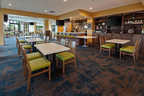 Holiday Inn Palmdale-Lancaster an IHG Hotel - image 26
