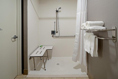 Holiday Inn Palmdale-Lancaster an IHG Hotel - image 29