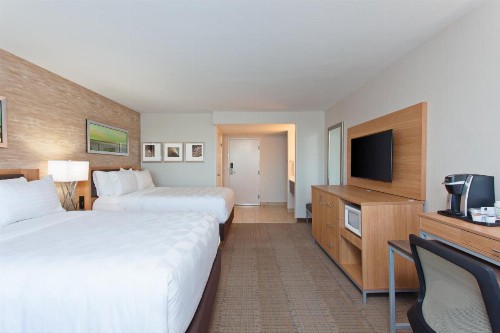 Holiday Inn Palmdale-Lancaster an IHG Hotel - image 30