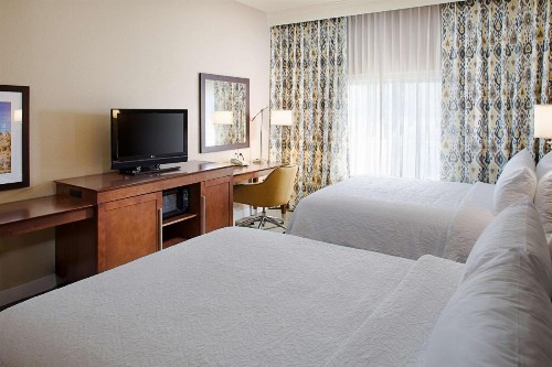 Hampton Inn & Suites Palmdale - image 12