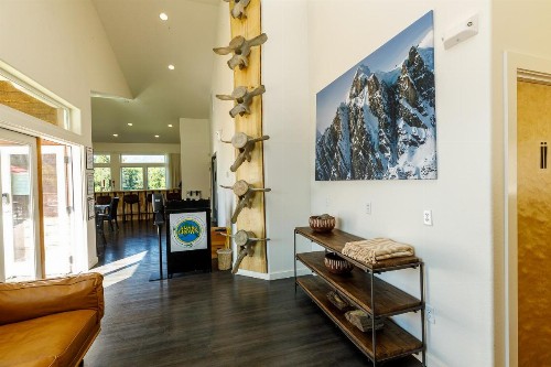 Knik River Lodge - image 39