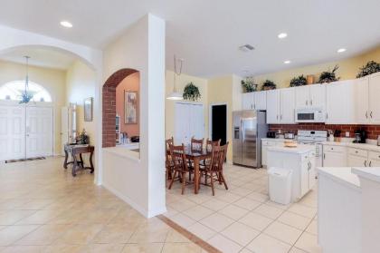 Sunrise Dawn Villa - image 11