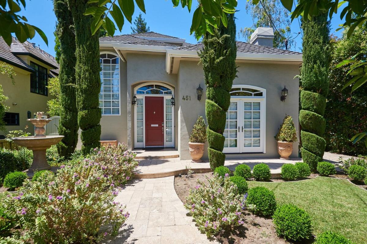 Spacious & Welcoming Home Close To Stanford & Tech Home - main image