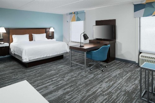 Hampton Inn & Suites Panama City Beach-Pier Park Area - image 11