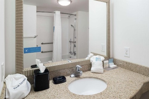 Hampton Inn & Suites Panama City Beach-Pier Park Area - image 43