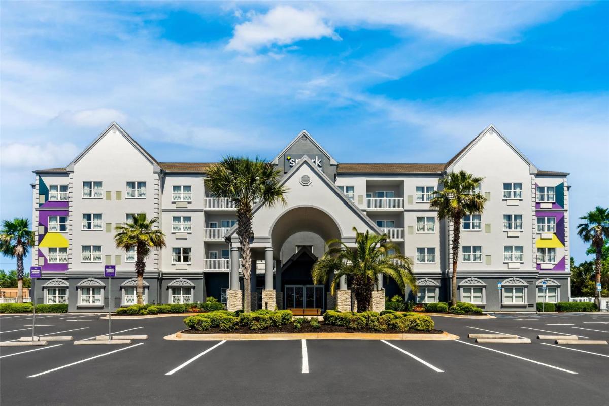 Country Inn & Suites by Radisson Panama City Beach FL - main image