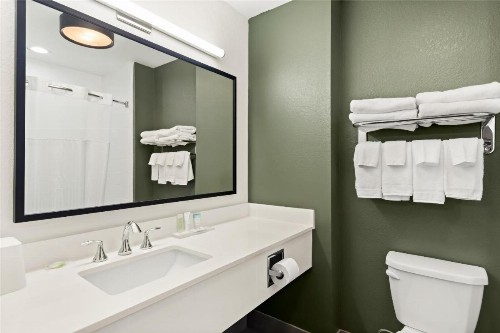 Country Inn & Suites by Radisson Panama City Beach FL - image 20