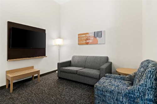 Country Inn & Suites by Radisson Panama City Beach FL - image 25