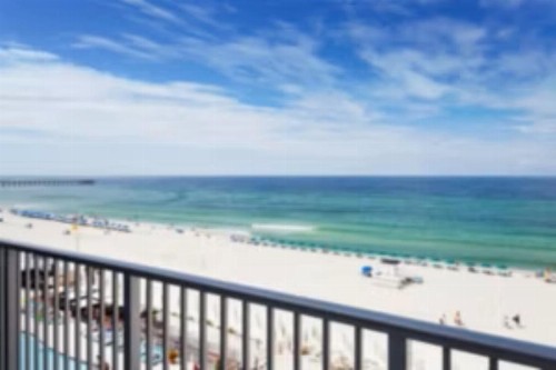 Holiday Inn Express & Suites Panama City Beach - Beachfront an IHG Hotel - image 18